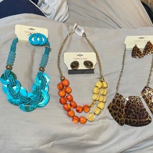Costume jewelry set
